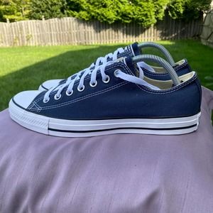EUC Converse All Star Chuck Taylor Low Navy Blue  US Men's 10 / Women 12 M9697